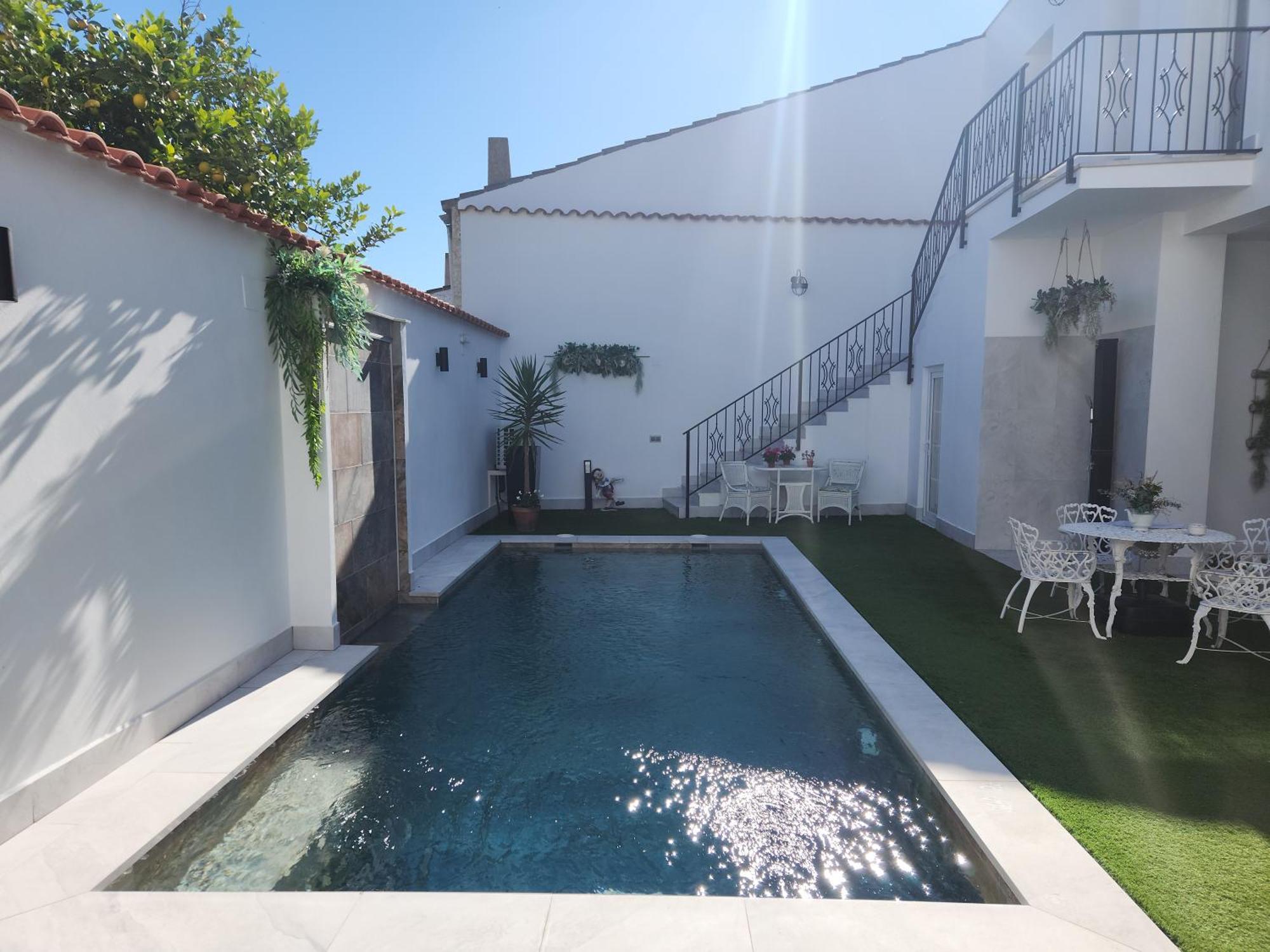 Hotel Boutique Iulia 5 Estrellas Medina de las Torres エクステリア 写真